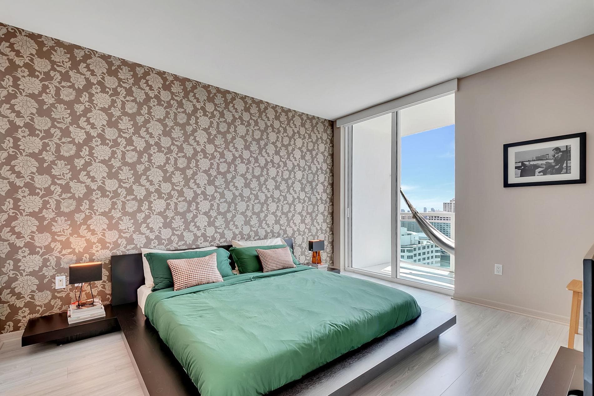 Bay View Vibe | High Floor 2BR at The Plaza Brickell with Balcony and Pool in FL 33131, USA
